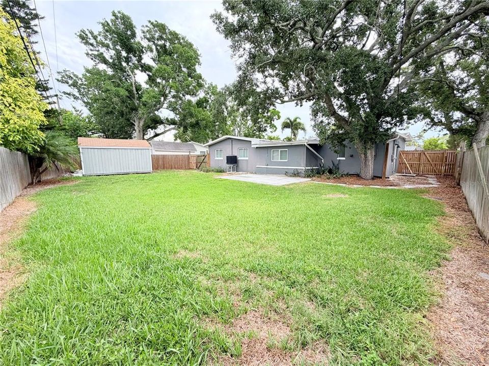 For Rent: $3,250 (3 beds, 2 baths, 1140 Square Feet)