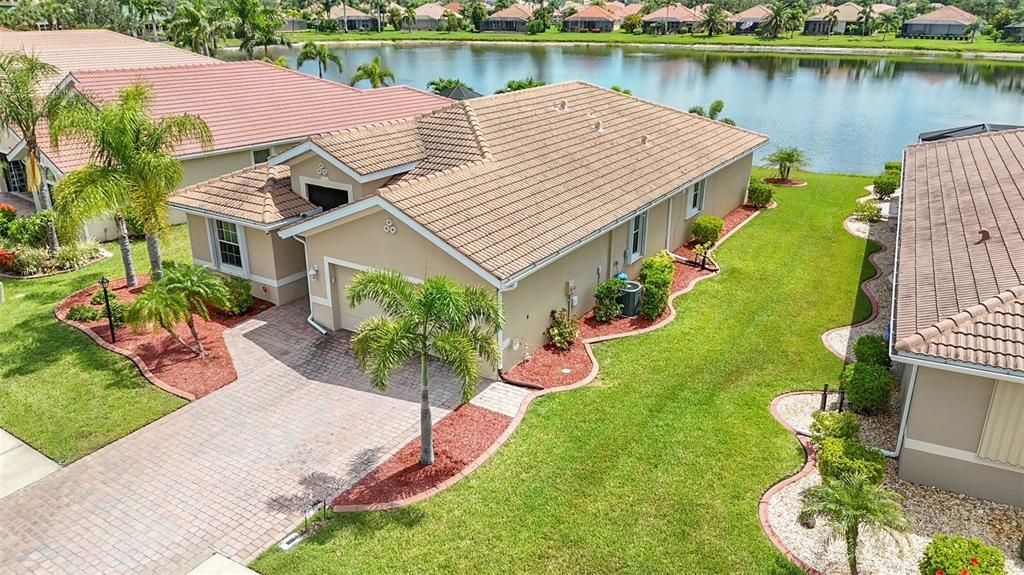 En Venta: $379,900 (3 camas, 2 baños, 1986 Pies cuadrados)