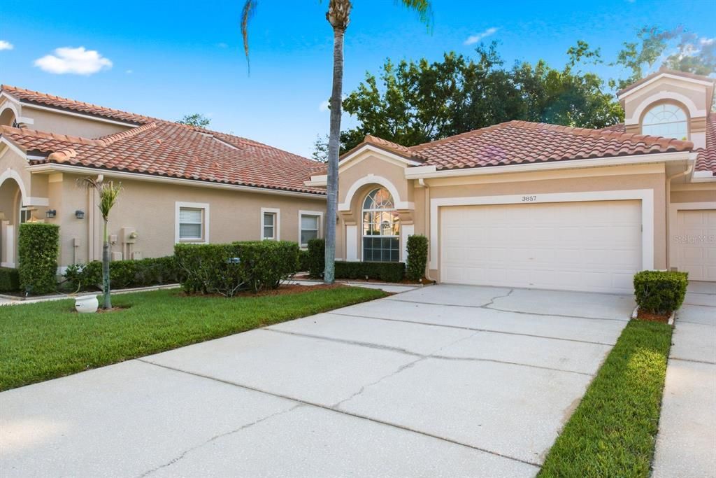 For Sale: $410,000 (2 beds, 2 baths, 1662 Square Feet)