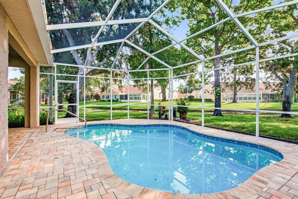For Sale: $410,000 (2 beds, 2 baths, 1662 Square Feet)