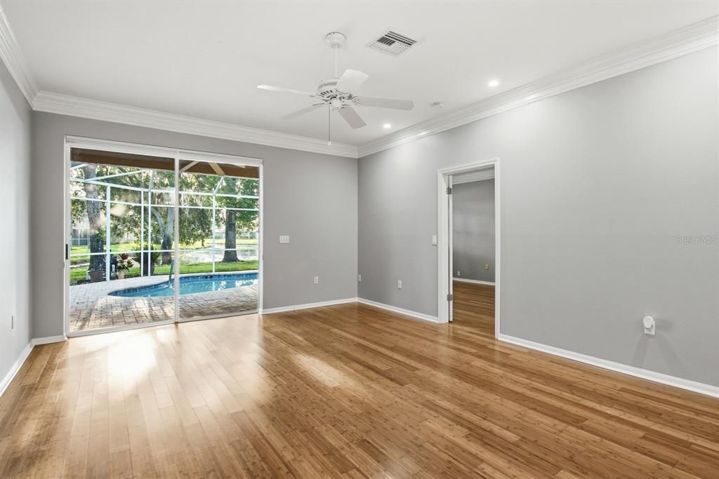 For Sale: $410,000 (2 beds, 2 baths, 1662 Square Feet)