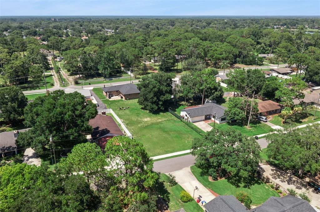 待售: $125,000 (0.22 acres)