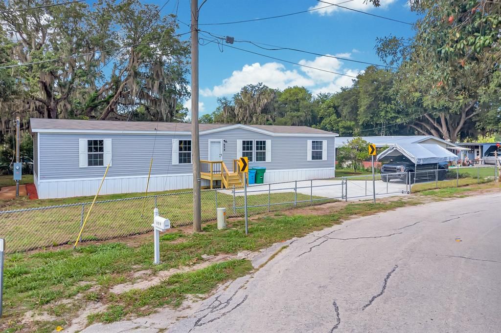 For Sale: $289,000 (4 beds, 2 baths, 1813 Square Feet)