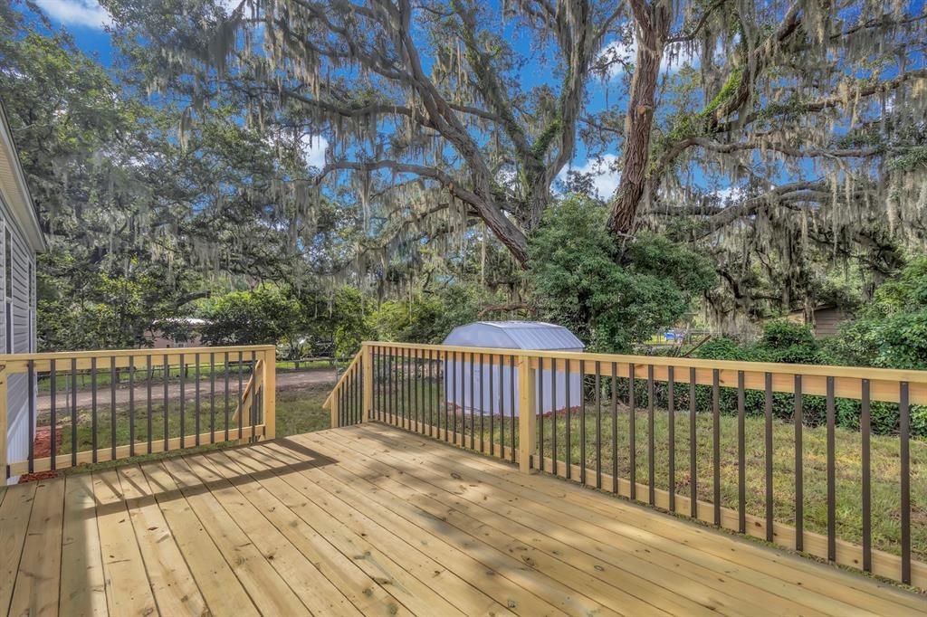 For Sale: $289,000 (4 beds, 2 baths, 1813 Square Feet)