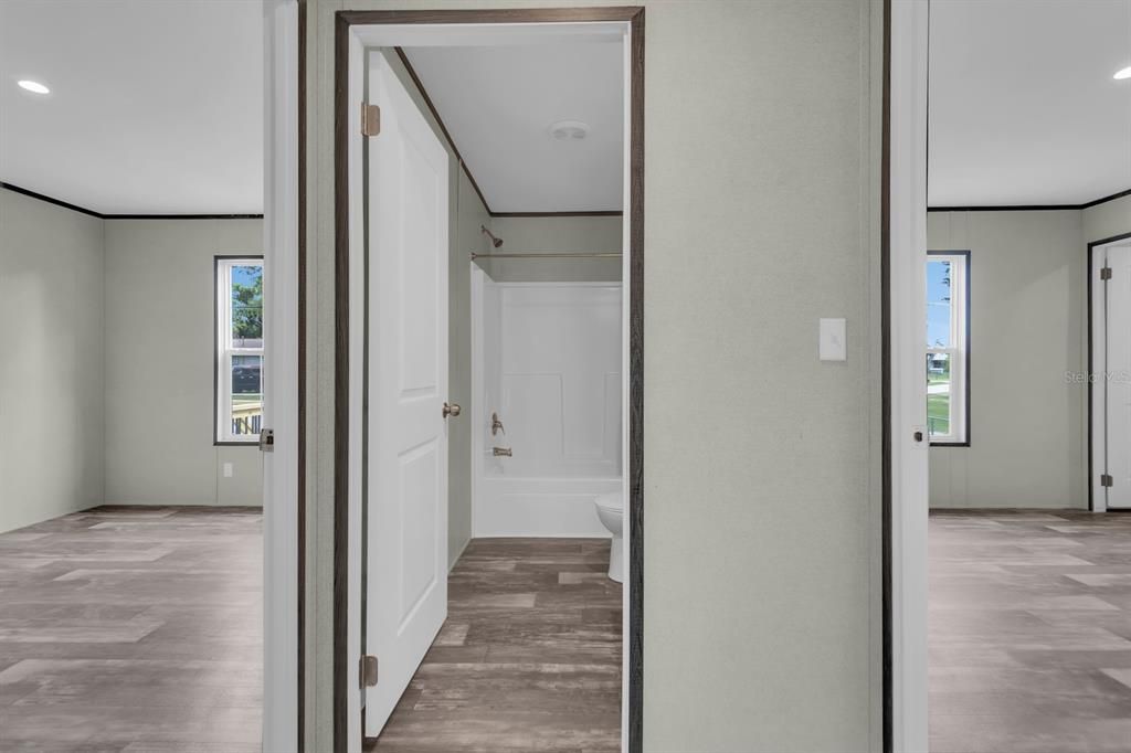 For Sale: $289,000 (4 beds, 2 baths, 1813 Square Feet)