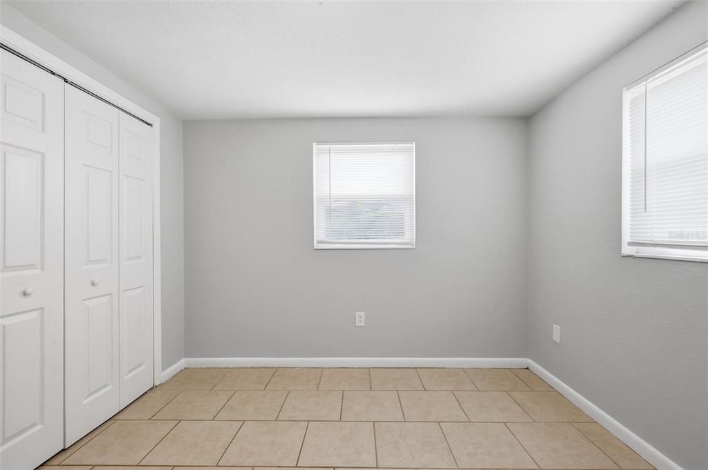 For Sale: $311,999 (4 beds, 2 baths, 1618 Square Feet)