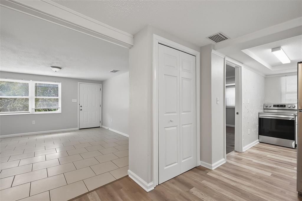 For Sale: $311,999 (4 beds, 2 baths, 1618 Square Feet)
