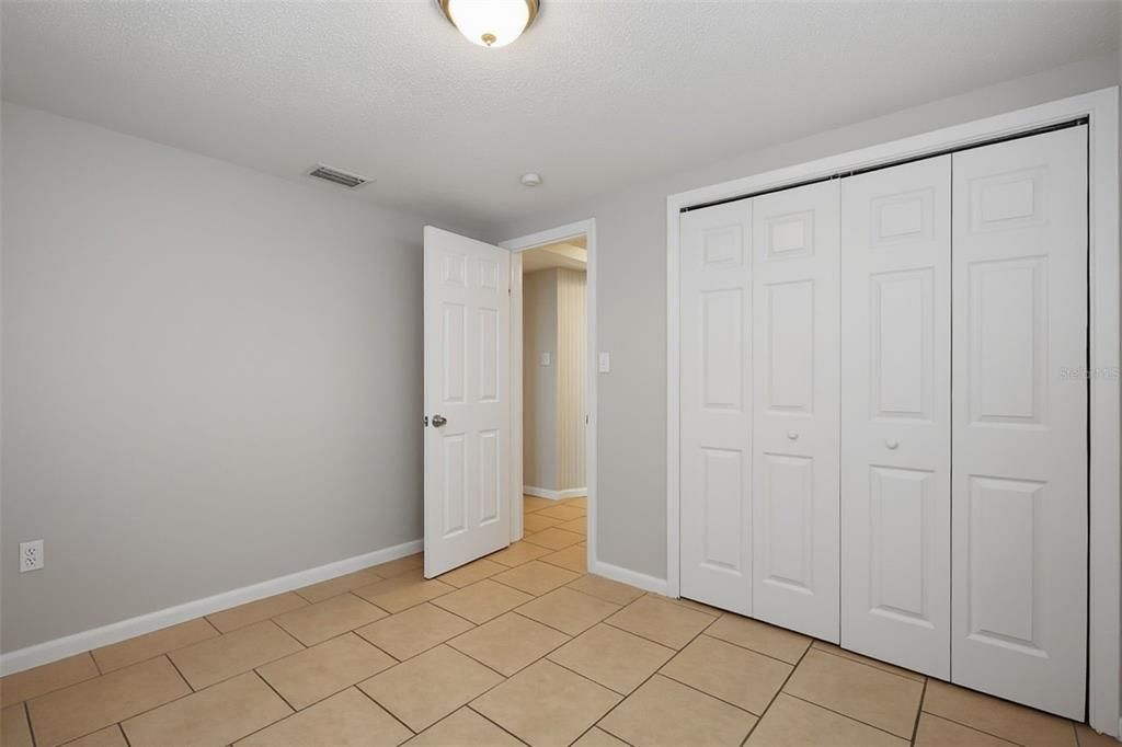 For Sale: $311,999 (4 beds, 2 baths, 1618 Square Feet)