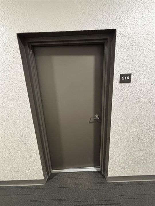 En Renta: $1,300 (1 camas, 1 baños, 68427 Pies cuadrados)