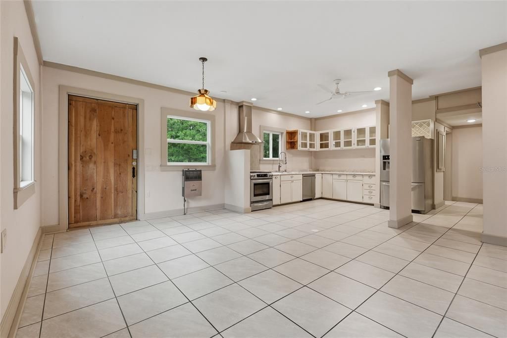 En Venta: $369,999 (2 camas, 2 baños, 1351 Pies cuadrados)