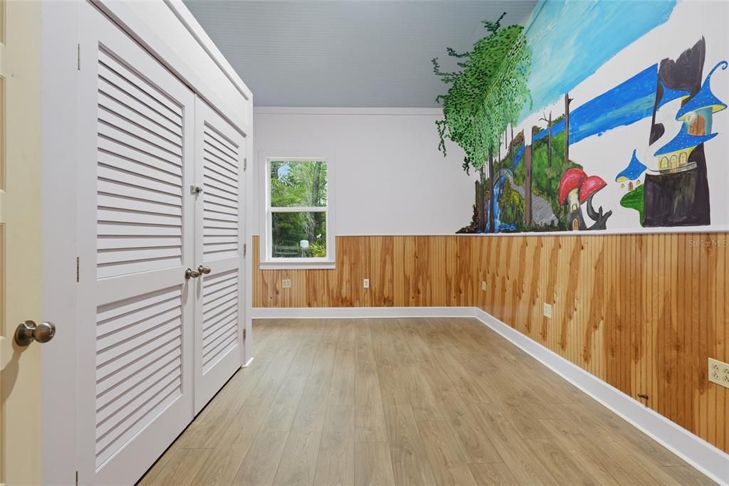 En Venta: $369,999 (2 camas, 2 baños, 1351 Pies cuadrados)