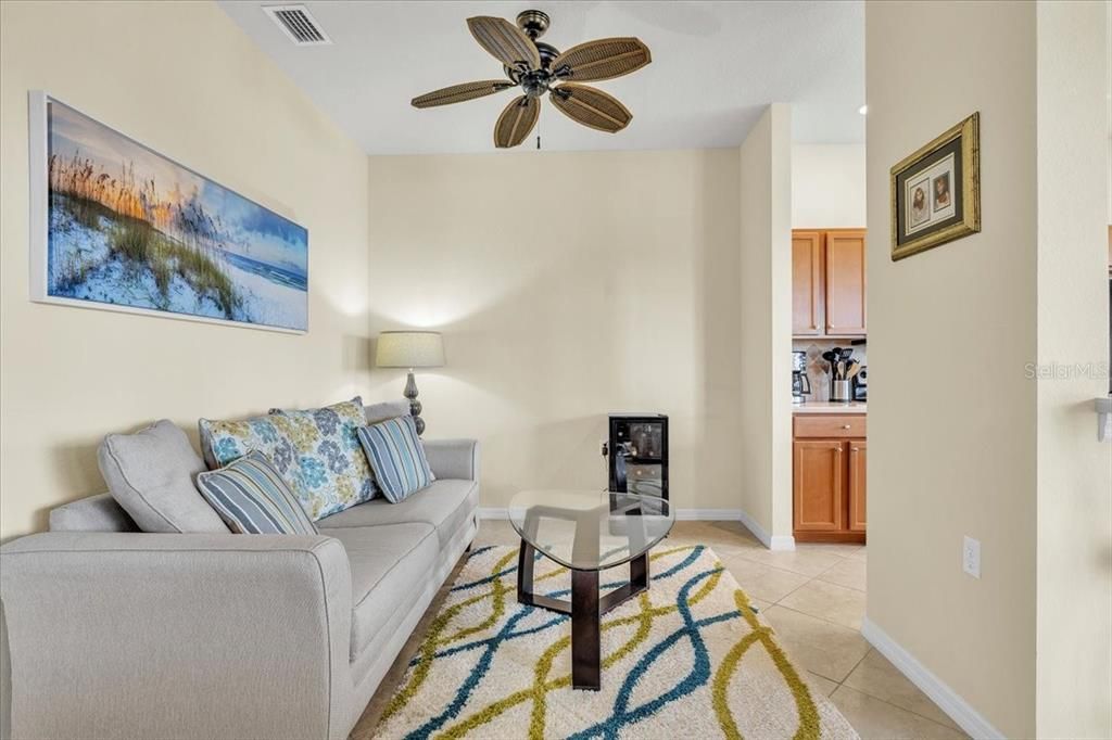 En Venta: $299,000 (2 camas, 2 baños, 1156 Pies cuadrados)