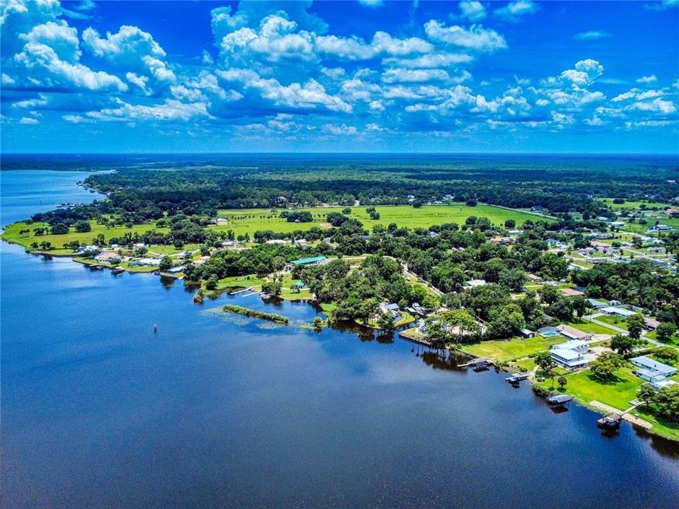 En Venta: $459,900 (3 camas, 2 baños, 1401 Pies cuadrados)