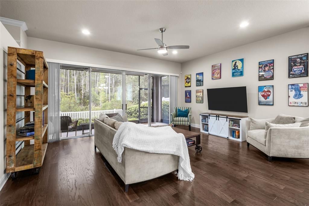En Venta: $750,000 (4 camas, 3 baños, 2753 Pies cuadrados)