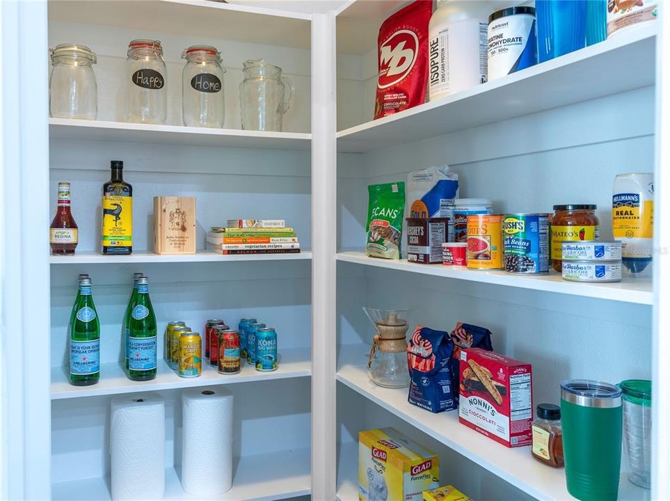 En Venta: $750,000 (4 camas, 3 baños, 2753 Pies cuadrados)