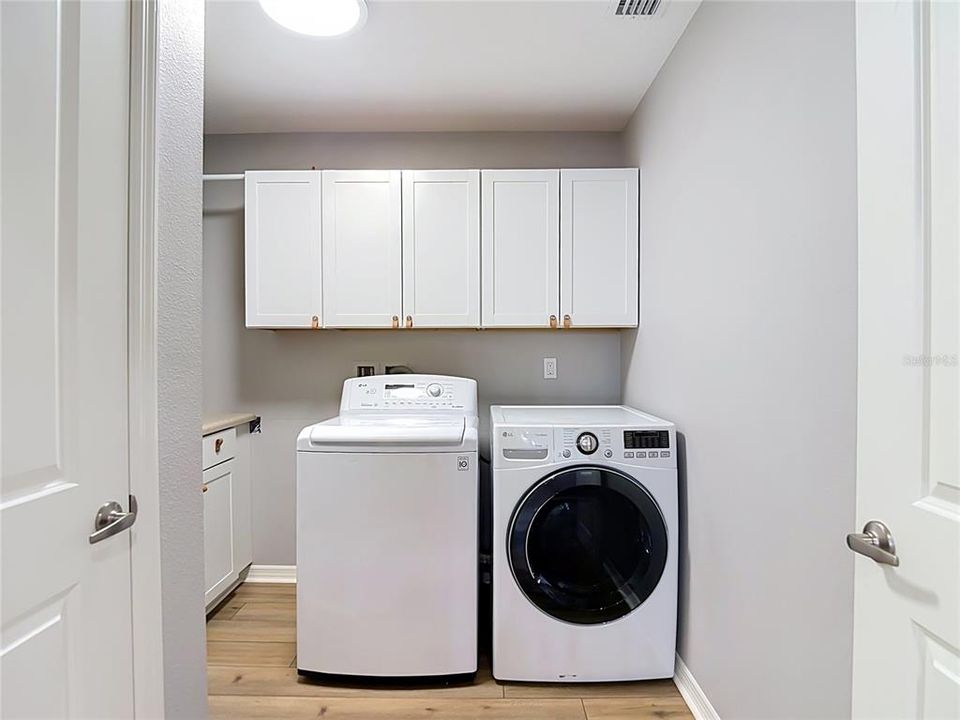 На продажу: $349,000 (3 спален, 2 ванн, 2153 Квадратных фут)