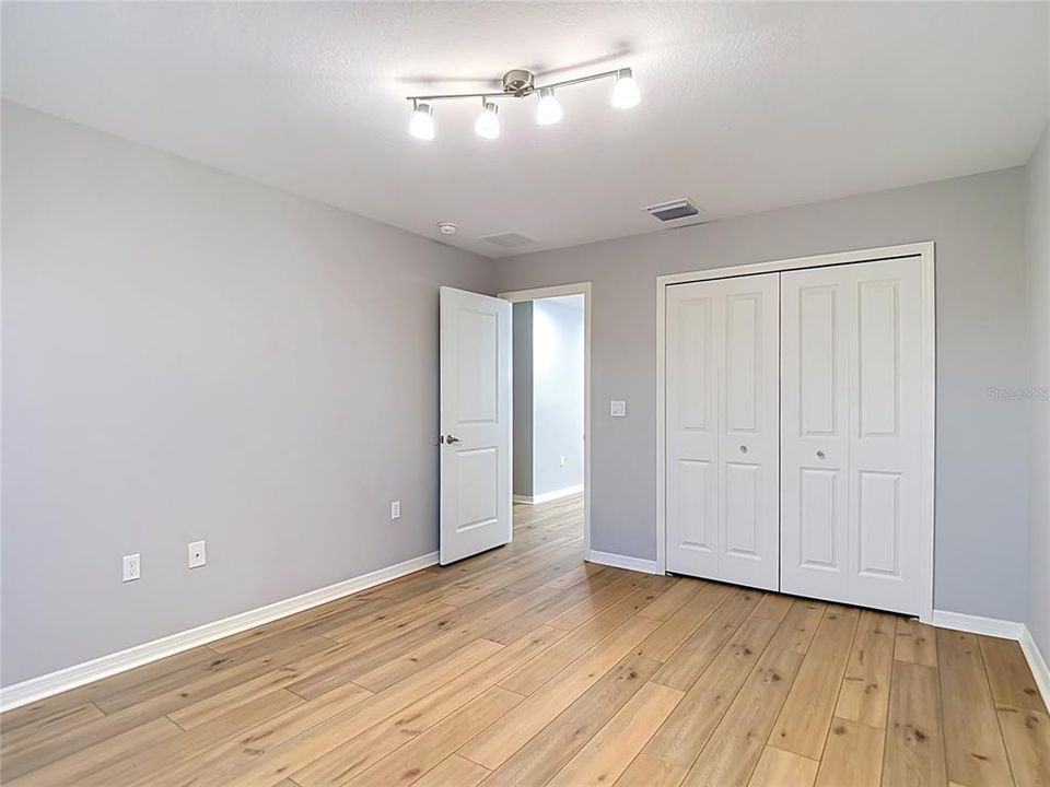 На продажу: $349,000 (3 спален, 2 ванн, 2153 Квадратных фут)