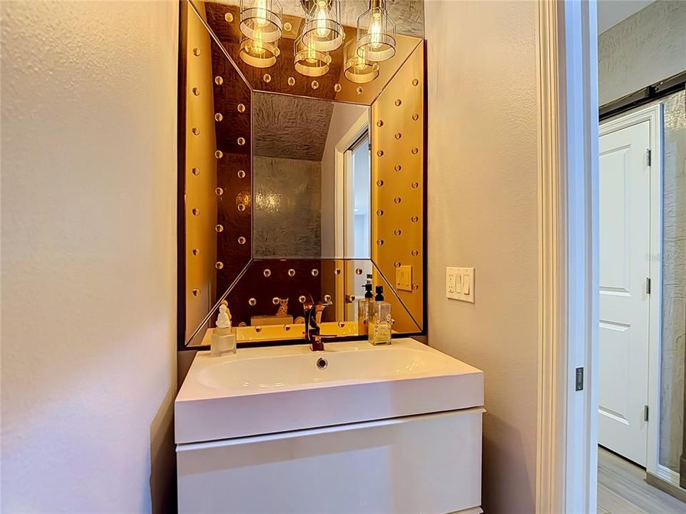 На продажу: $349,000 (3 спален, 2 ванн, 2153 Квадратных фут)