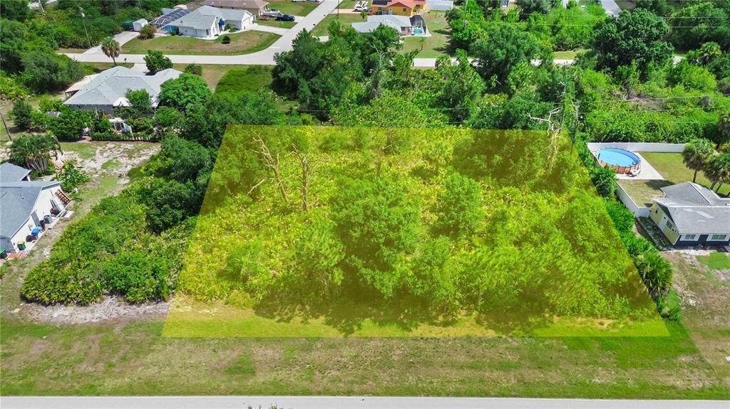 待售: $32,000 (0.46 acres)