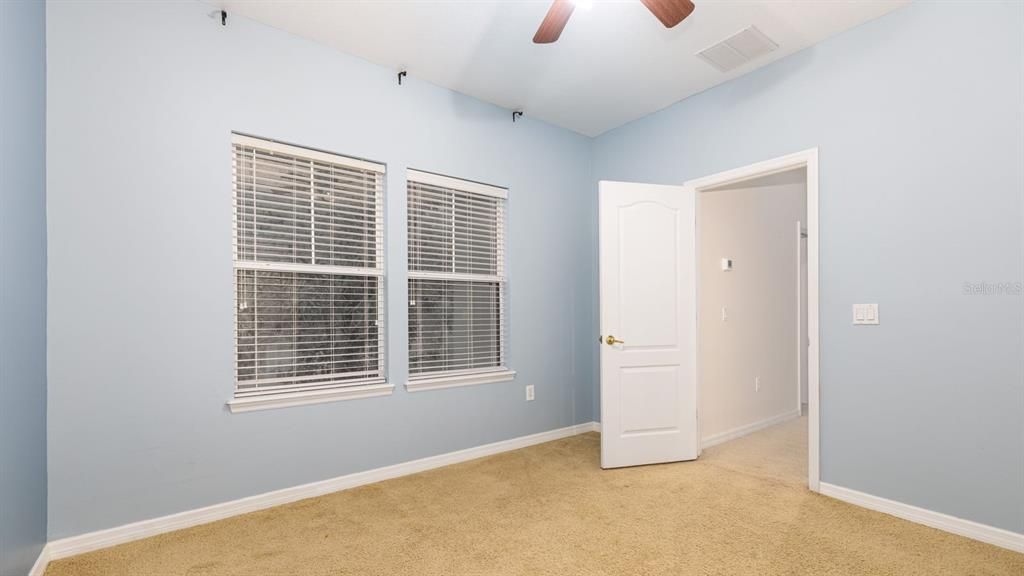 For Sale: $650,000 (5 beds, 3 baths, 2966 Square Feet)