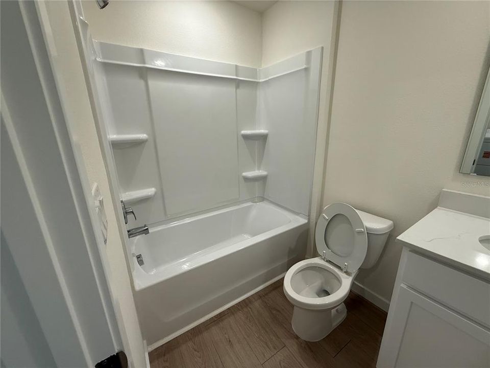 En Renta: $2,250 (3 camas, 2 baños, 1553 Pies cuadrados)