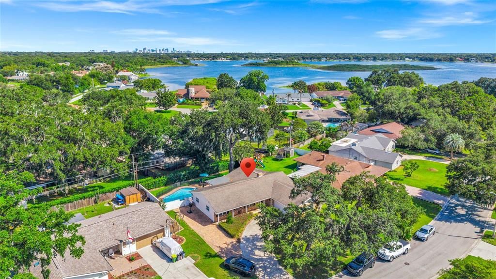 待售: $595,000 (4 贝兹, 2 浴室, 2160 平方英尺)