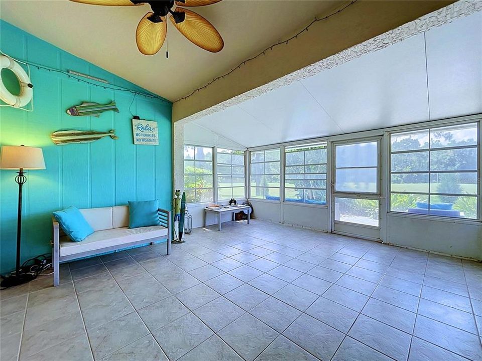 En Venta: $342,500 (2 camas, 2 baños, 1549 Pies cuadrados)