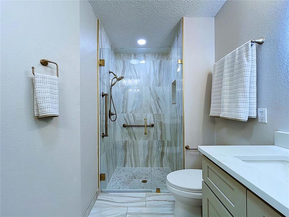 En Venta: $342,500 (2 camas, 2 baños, 1549 Pies cuadrados)