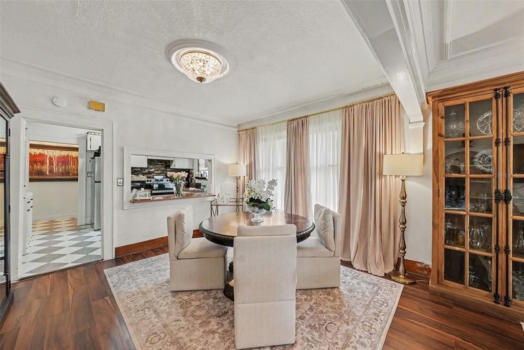 На продажу: $269,000 (3 спален, 2 ванн, 1344 Квадратных фут)