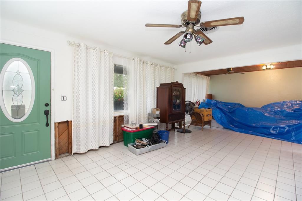 En Venta: $275,000 (2 camas, 1 baños, 1064 Pies cuadrados)
