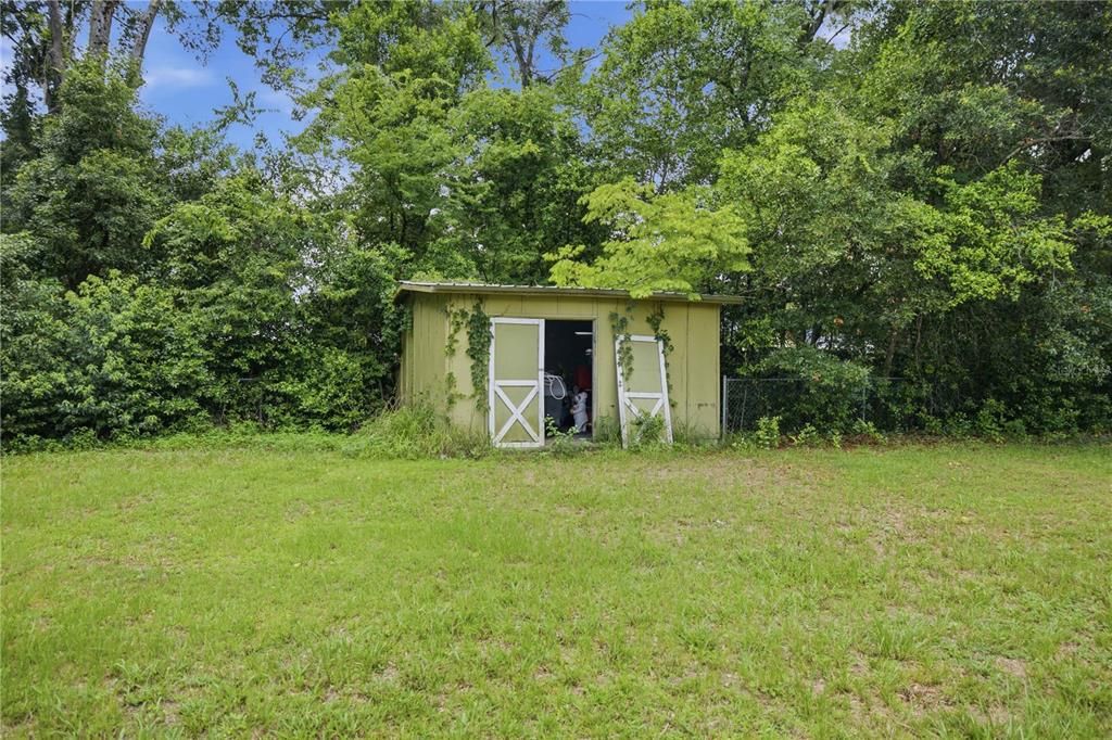 En Venta: $325,000 (4 camas, 3 baños, 2324 Pies cuadrados)