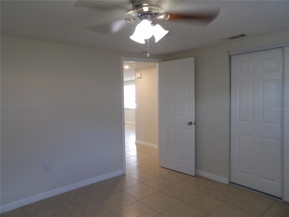 En Venta: $258,000 (2 camas, 2 baños, 1176 Pies cuadrados)