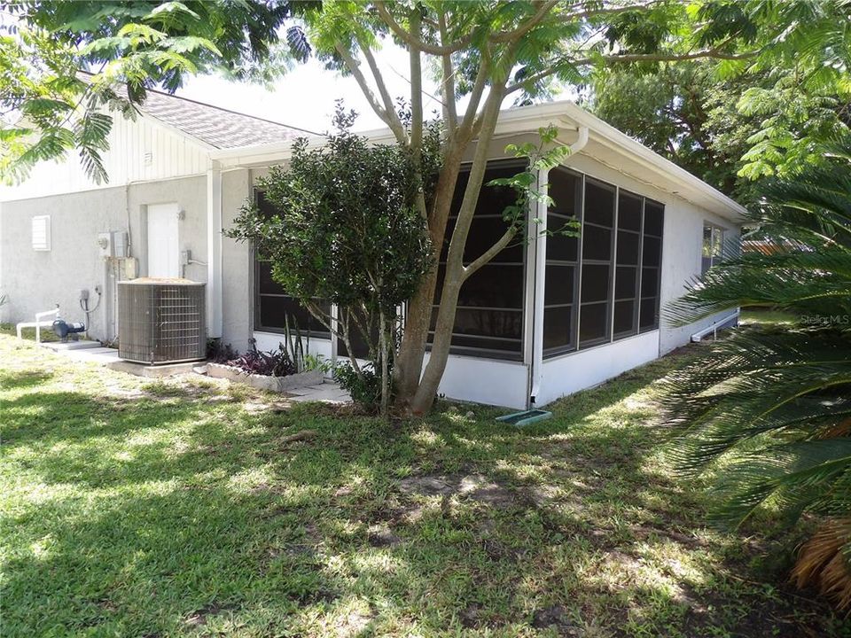 En Venta: $258,000 (2 camas, 2 baños, 1176 Pies cuadrados)