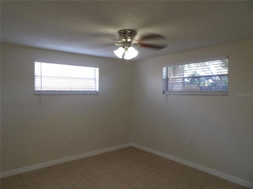 En Venta: $258,000 (2 camas, 2 baños, 1176 Pies cuadrados)