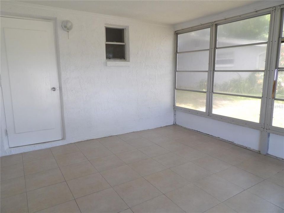 En Venta: $258,000 (2 camas, 2 baños, 1176 Pies cuadrados)
