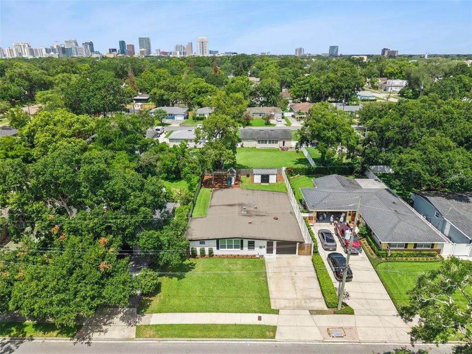 For Sale: $526,000 (4 beds, 2 baths, 1926 Square Feet)