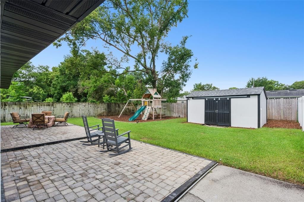 For Sale: $526,000 (4 beds, 2 baths, 1926 Square Feet)