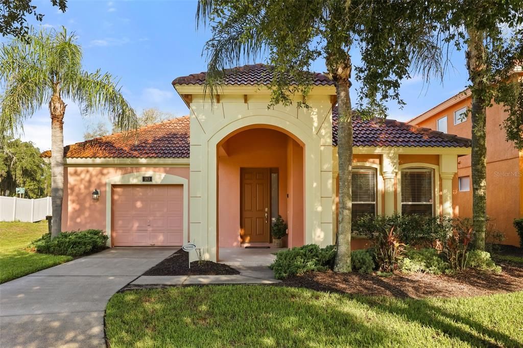 For Sale: $349,999 (4 beds, 3 baths, 1689 Square Feet)