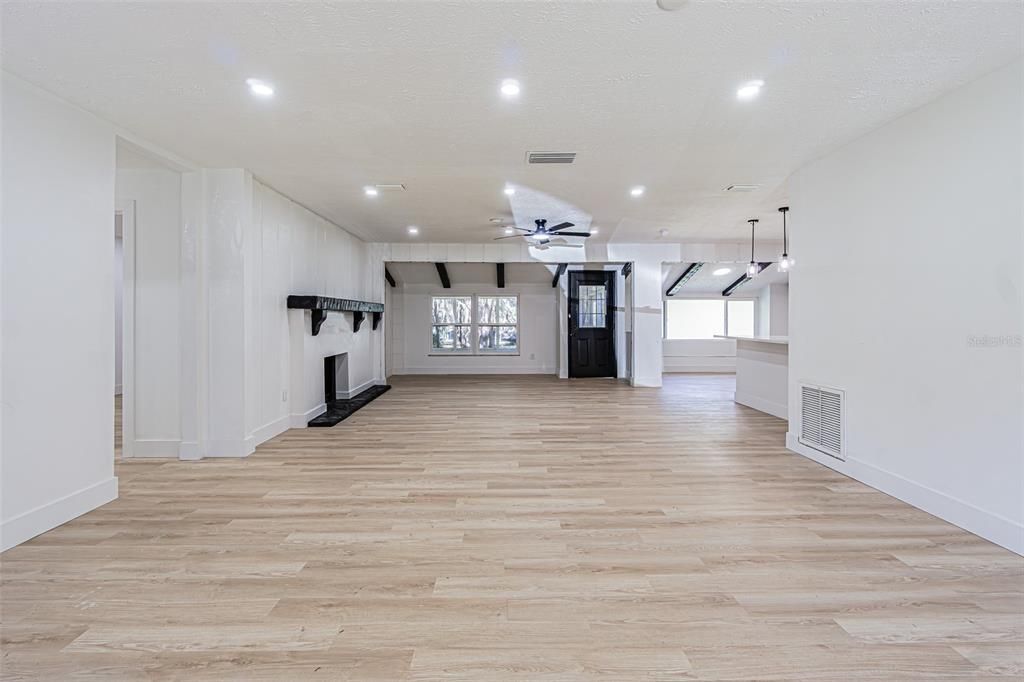 For Rent: $3,500 (3 beds, 2 baths, 1730 Square Feet)