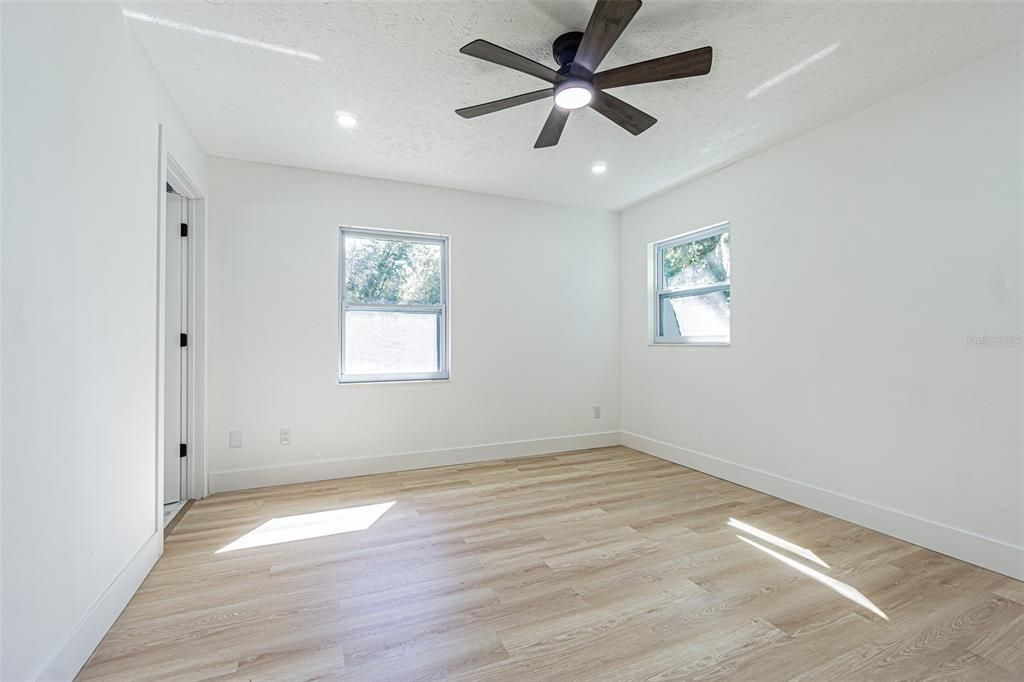 For Rent: $3,500 (3 beds, 2 baths, 1730 Square Feet)