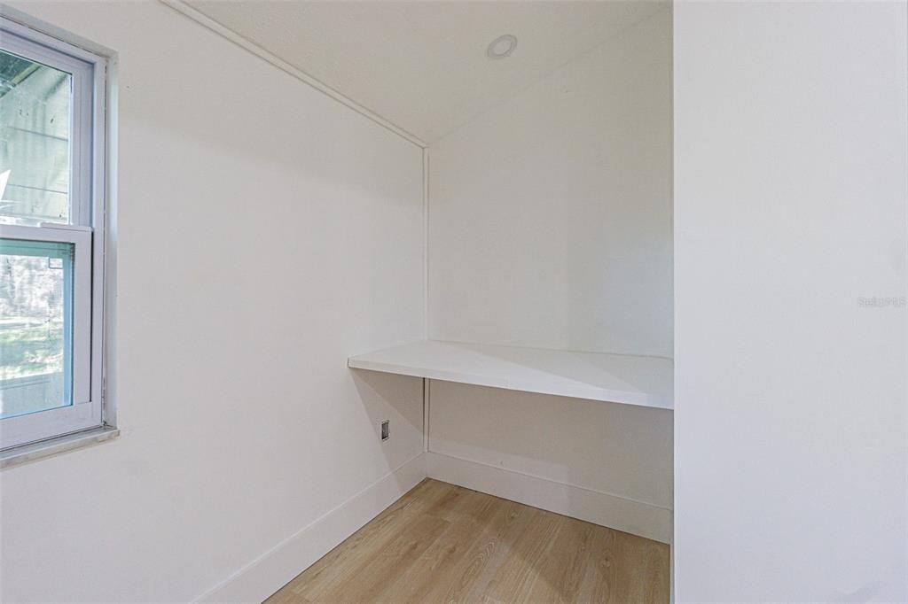 For Rent: $3,500 (3 beds, 2 baths, 1730 Square Feet)
