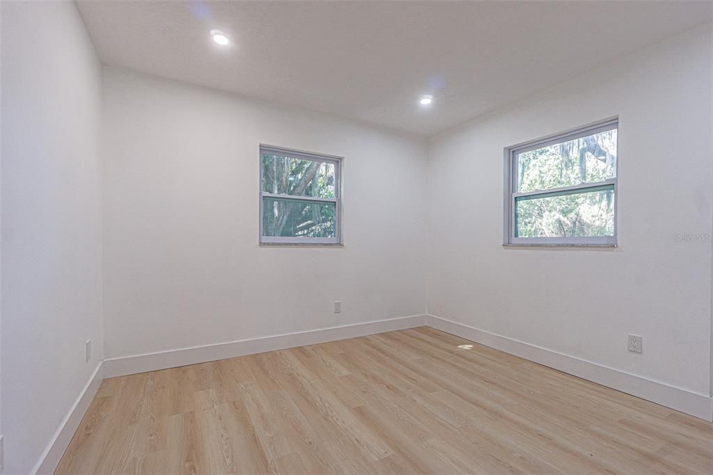 For Rent: $3,500 (3 beds, 2 baths, 1730 Square Feet)