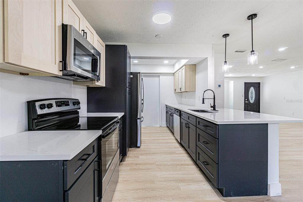 For Rent: $3,500 (3 beds, 2 baths, 1730 Square Feet)