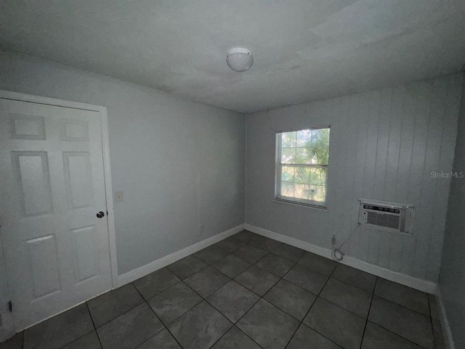 En Renta: $1,300 (2 camas, 1 baños, 1352 Pies cuadrados)