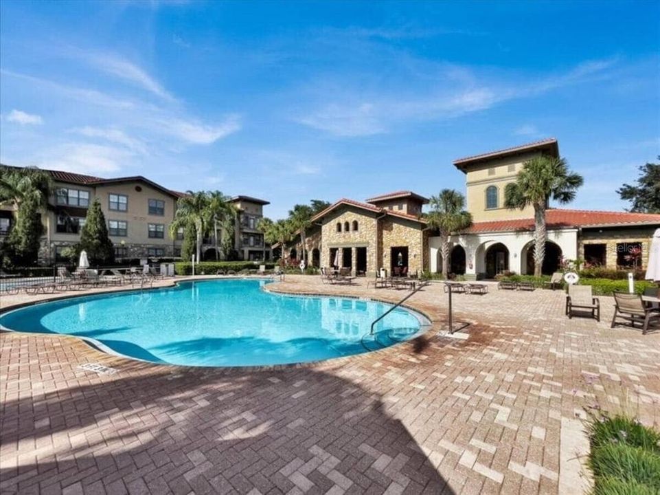 For Sale: $265,000 (4 beds, 3 baths, 1437 Square Feet)