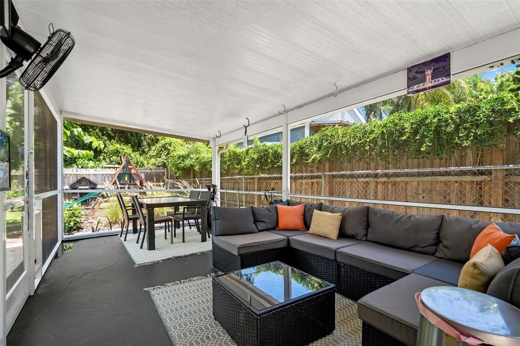 En Venta: $379,000 (3 camas, 1 baños, 999 Pies cuadrados)