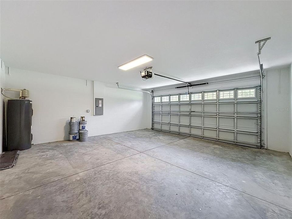 На продажу: $565,000 (6 спален, 0 ванн, 3000 Квадратных фут)