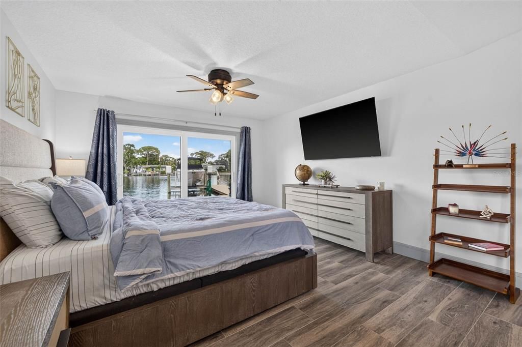 For Sale: $875,000 (3 beds, 2 baths, 2058 Square Feet)