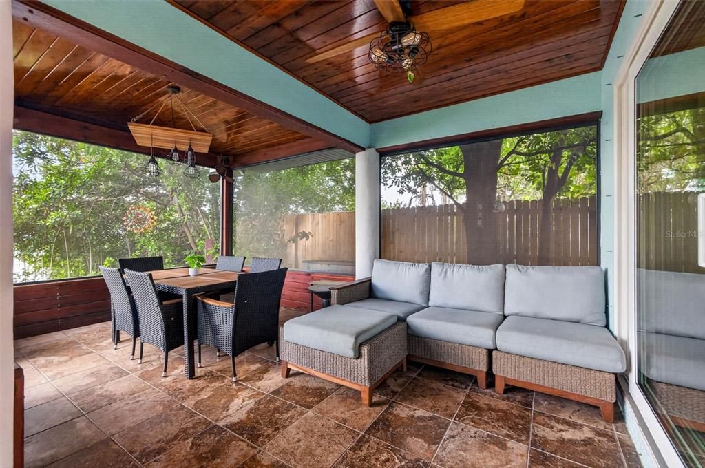 For Sale: $875,000 (3 beds, 2 baths, 2058 Square Feet)