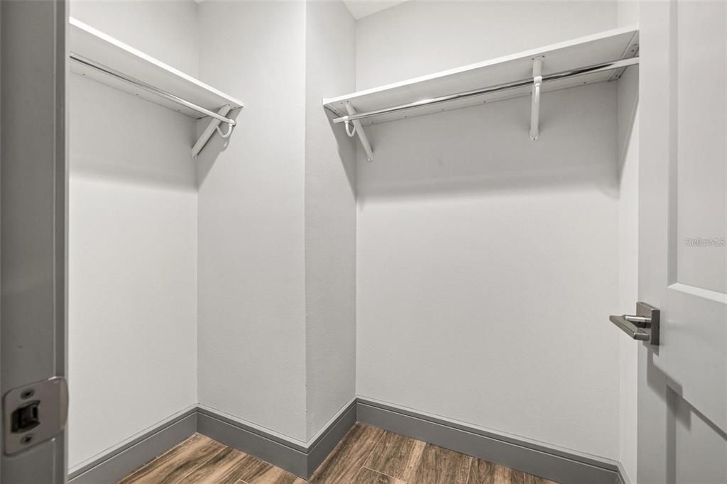 For Sale: $875,000 (3 beds, 2 baths, 2058 Square Feet)